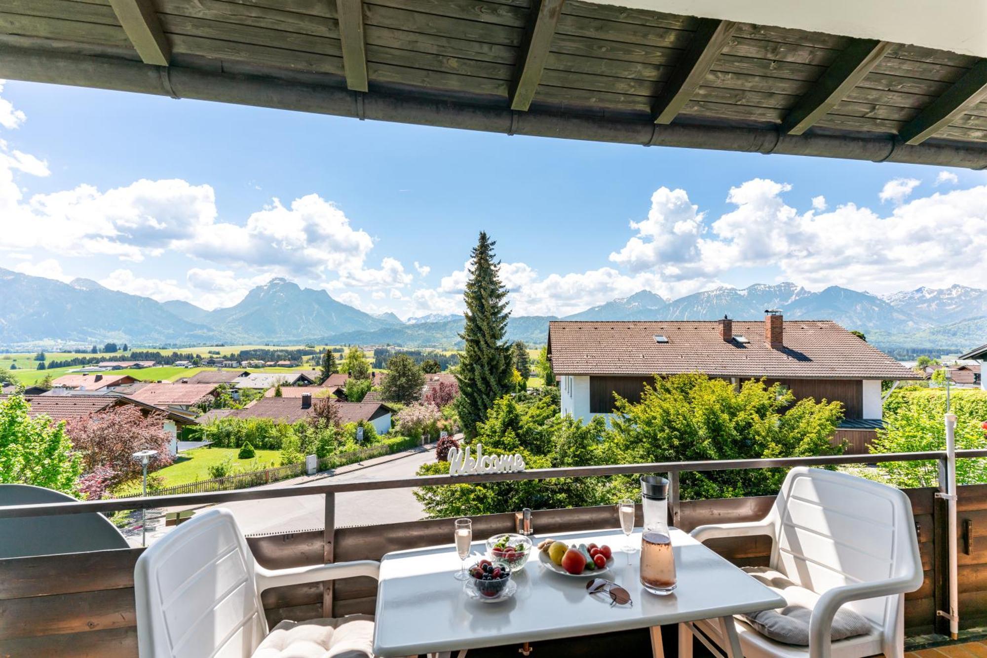 Ferienwohnung neuschwanstein-blick Füssen Exterior foto